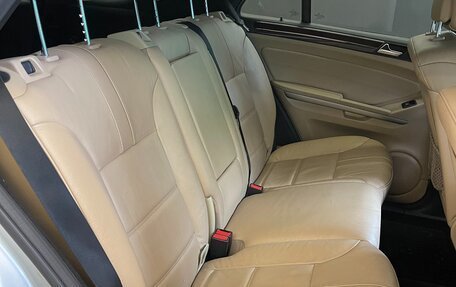 Mercedes-Benz M-Класс, 2010 год, 1 100 000 рублей, 15 фотография