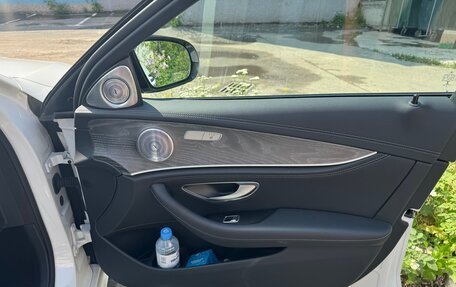 Mercedes-Benz E-Класс, 2020 год, 5 100 000 рублей, 28 фотография