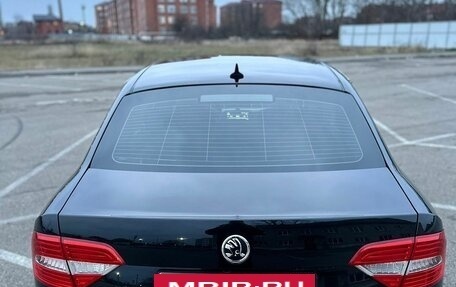 Skoda Superb III рестайлинг, 2014 год, 1 050 000 рублей, 3 фотография