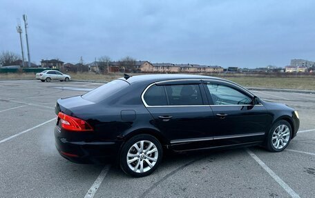 Skoda Superb III рестайлинг, 2014 год, 1 050 000 рублей, 20 фотография