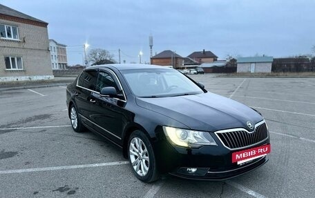 Skoda Superb III рестайлинг, 2014 год, 1 050 000 рублей, 19 фотография