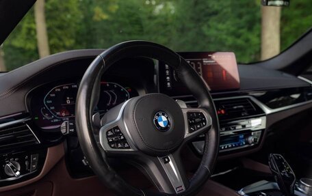 BMW 5 серия, 2021 год, 5 990 000 рублей, 20 фотография
