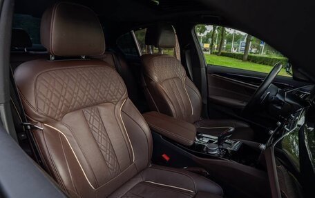 BMW 5 серия, 2021 год, 5 990 000 рублей, 16 фотография