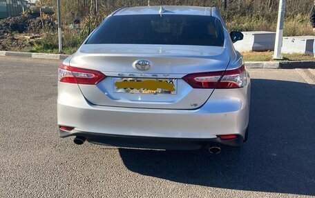 Toyota Camry, 2018 год, 2 500 000 рублей, 4 фотография
