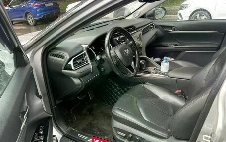 Toyota Camry, 2018 год, 2 500 000 рублей, 5 фотография