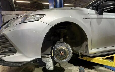 Toyota Camry, 2018 год, 2 500 000 рублей, 8 фотография