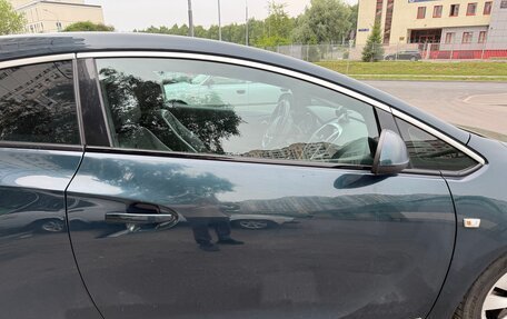 Opel Astra J, 2014 год, 850 000 рублей, 5 фотография