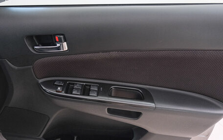Toyota Wish II, 2006 год, 849 000 рублей, 19 фотография