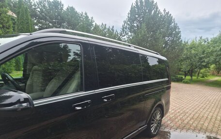 Mercedes-Benz V-Класс, 2018 год, 5 700 000 рублей, 4 фотография