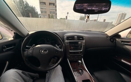 Lexus IS II рестайлинг 2, 2006 год, 1 200 000 рублей, 7 фотография