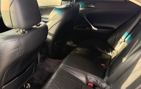 Lexus IS II рестайлинг 2, 2006 год, 1 200 000 рублей, 12 фотография