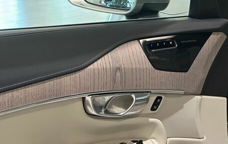 Volvo XC90 II рестайлинг, 2021 год, 5 950 000 рублей, 9 фотография