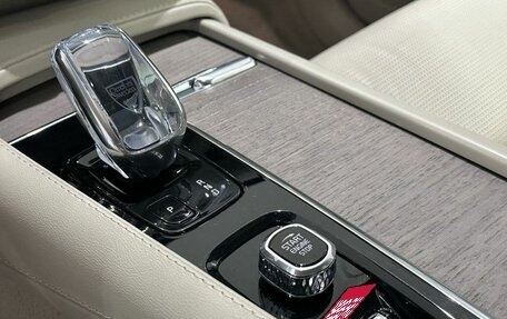 Volvo XC90 II рестайлинг, 2021 год, 5 950 000 рублей, 15 фотография