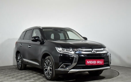 Mitsubishi Outlander III рестайлинг 3, 2018 год, 2 735 000 рублей, 4 фотография