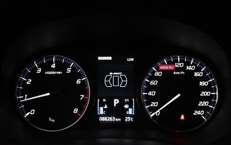 Mitsubishi Outlander III рестайлинг 3, 2018 год, 2 735 000 рублей, 19 фотография