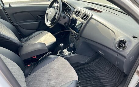 Renault Logan II, 2017 год, 690 000 рублей, 14 фотография