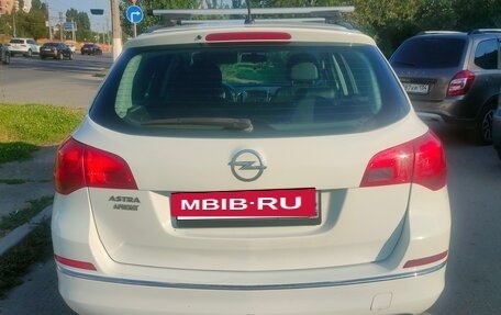 Opel Astra J, 2013 год, 1 190 000 рублей, 5 фотография