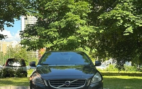 Volvo S60 III, 2012 год, 860 000 рублей, 2 фотография