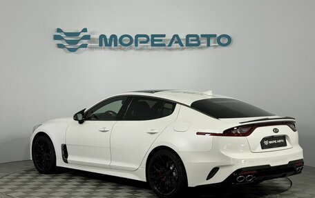 KIA Stinger I, 2019 год, 3 250 000 рублей, 7 фотография