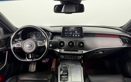 KIA Stinger I, 2019 год, 3 250 000 рублей, 20 фотография