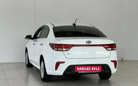 KIA Rio IV, 2017 год, 1 200 000 рублей, 7 фотография