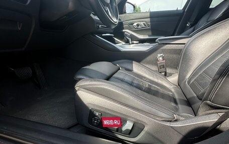 BMW 3 серия, 2019 год, 3 850 000 рублей, 2 фотография