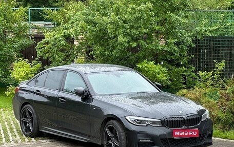 BMW 3 серия, 2020 год, 2 950 000 рублей, 1 фотография