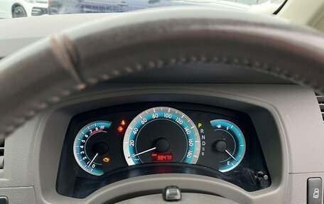 Toyota ISis I, 2010 год, 1 300 000 рублей, 3 фотография