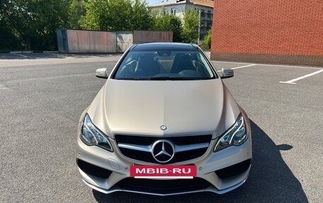 Mercedes-Benz E-Класс, 2015 год, 2 750 000 рублей, 3 фотография