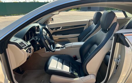 Mercedes-Benz E-Класс, 2015 год, 2 750 000 рублей, 14 фотография