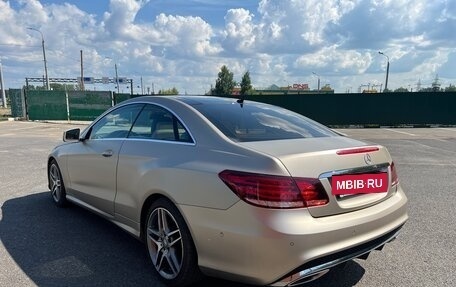 Mercedes-Benz E-Класс, 2015 год, 2 750 000 рублей, 7 фотография