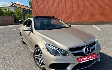 Mercedes-Benz E-Класс, 2015 год, 2 750 000 рублей, 10 фотография