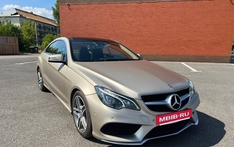 Mercedes-Benz E-Класс, 2015 год, 2 750 000 рублей, 2 фотография