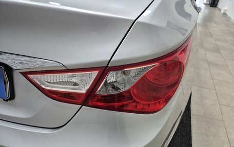 Hyundai Sonata VI, 2011 год, 796 000 рублей, 11 фотография