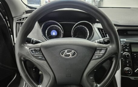 Hyundai Sonata VI, 2011 год, 796 000 рублей, 17 фотография