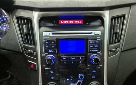 Hyundai Sonata VI, 2011 год, 796 000 рублей, 21 фотография