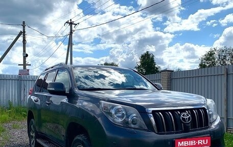 Toyota Land Cruiser Prado 150 рестайлинг 2, 2012 год, 2 650 000 рублей, 1 фотография