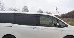 Toyota Voxy III, 2014 год, 1 750 000 рублей, 3 фотография