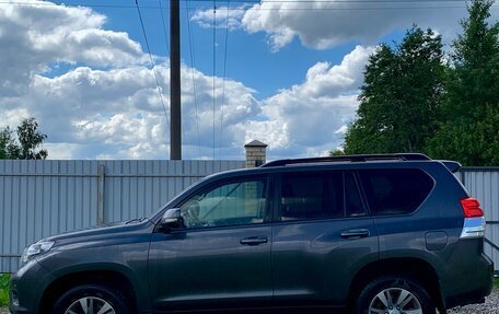 Toyota Land Cruiser Prado 150 рестайлинг 2, 2012 год, 2 650 000 рублей, 4 фотография