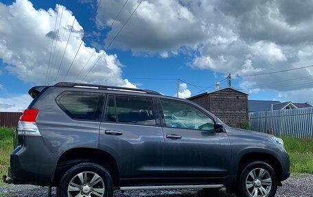 Toyota Land Cruiser Prado 150 рестайлинг 2, 2012 год, 2 650 000 рублей, 6 фотография