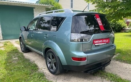 Mitsubishi Outlander III рестайлинг 3, 2007 год, 890 000 рублей, 5 фотография