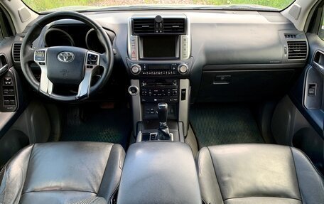 Toyota Land Cruiser Prado 150 рестайлинг 2, 2012 год, 2 650 000 рублей, 8 фотография