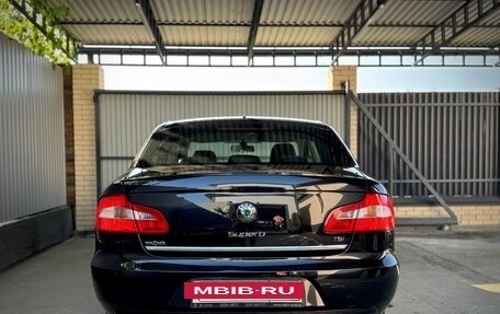 Skoda Superb III рестайлинг, 2012 год, 1 750 000 рублей, 14 фотография