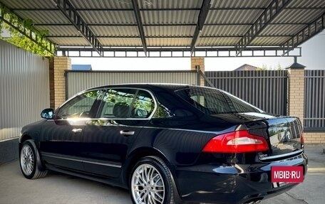 Skoda Superb III рестайлинг, 2012 год, 1 750 000 рублей, 11 фотография