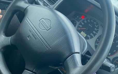 Nissan Primera II рестайлинг, 1997 год, 180 000 рублей, 23 фотография
