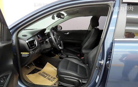 KIA Stonic, 2020 год, 1 500 000 рублей, 6 фотография