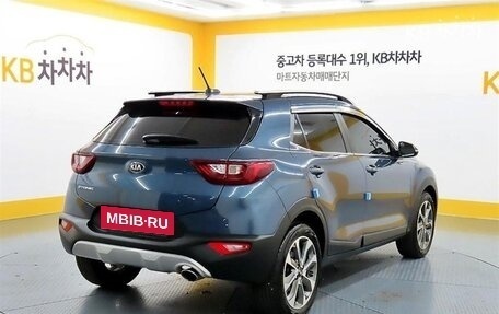 KIA Stonic, 2020 год, 1 500 000 рублей, 4 фотография