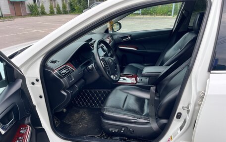 Toyota Camry, 2012 год, 1 495 000 рублей, 14 фотография