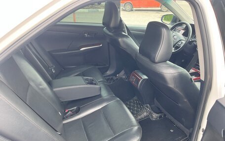 Toyota Camry, 2012 год, 1 495 000 рублей, 16 фотография