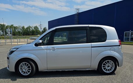 Toyota Spade, 2016 год, 960 000 рублей, 2 фотография